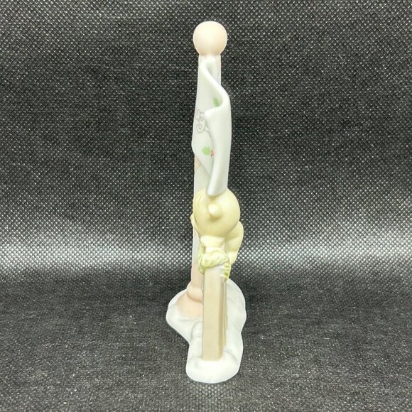 Precious Moments  Sugar Town "Flag pole" figurine - Picture 4 of 5